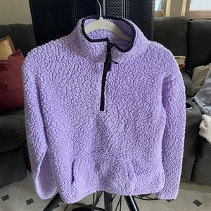 Fluffy jacket with pocket!